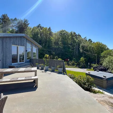 2 Bedroom Amazing In *