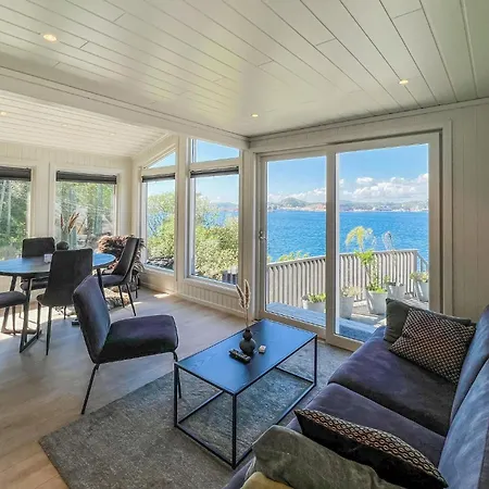 Ferienhaus Fantastisches Haus Mit 2 Schlafzimmern Mandal