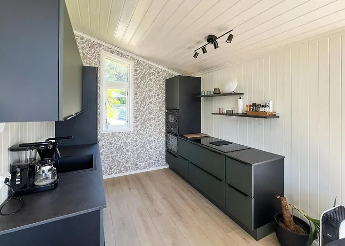 Semesterbostad 2 Bedroom Amazing In *