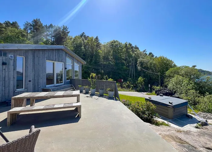 2 Bedroom Amazing In *